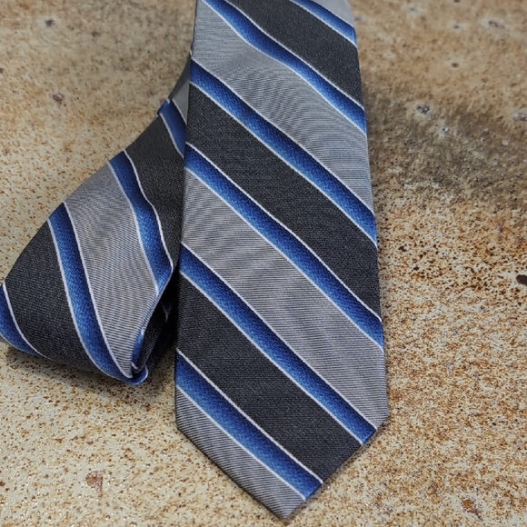 Express | 100% Silk Gray and Blue Striped Tie - Picture 1 of 4